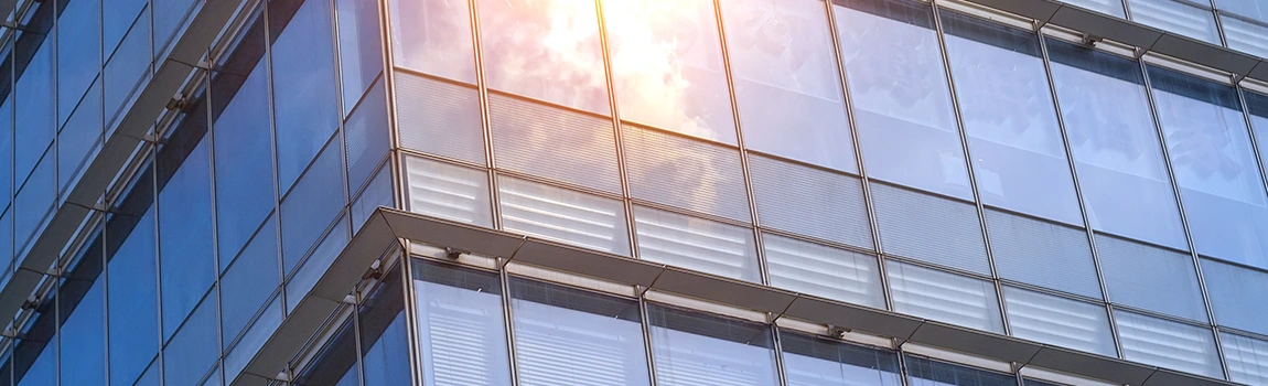 UV-Resistant Glass Experts in Leisure City, FL